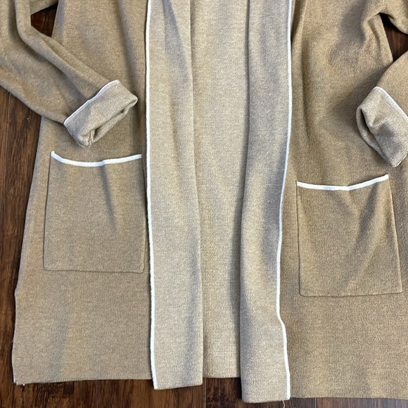 La Serein Cardigan - Picture 2 of 8